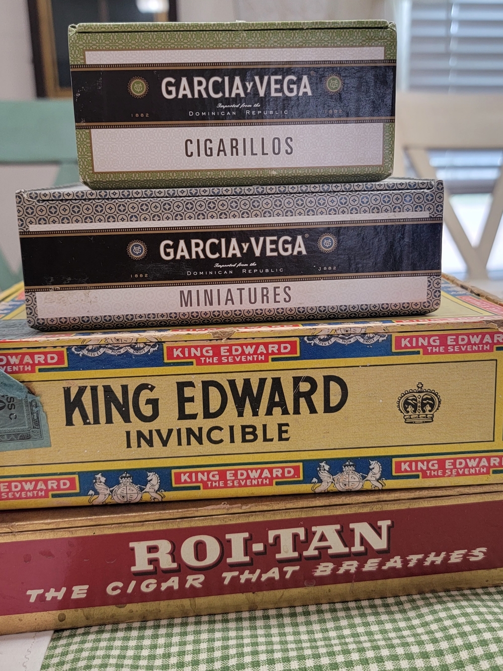 Vintage King Edward & Garcia y Vega Cigar Box Stack in Yellow, Green, Black, Red